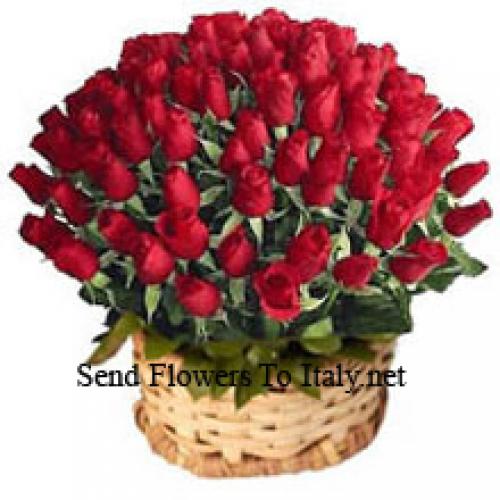 101 Romantic Red Roses