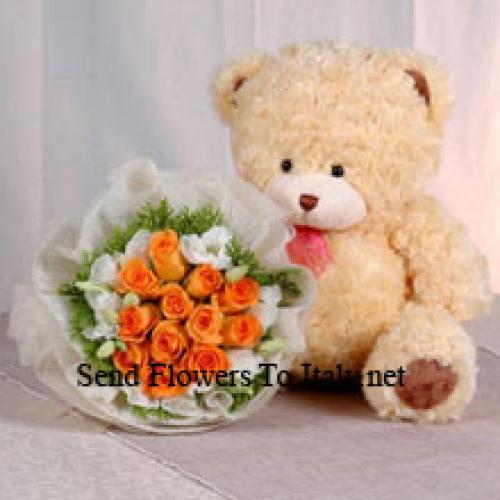 11 Orangenrosen mit niedlichem Teddybär